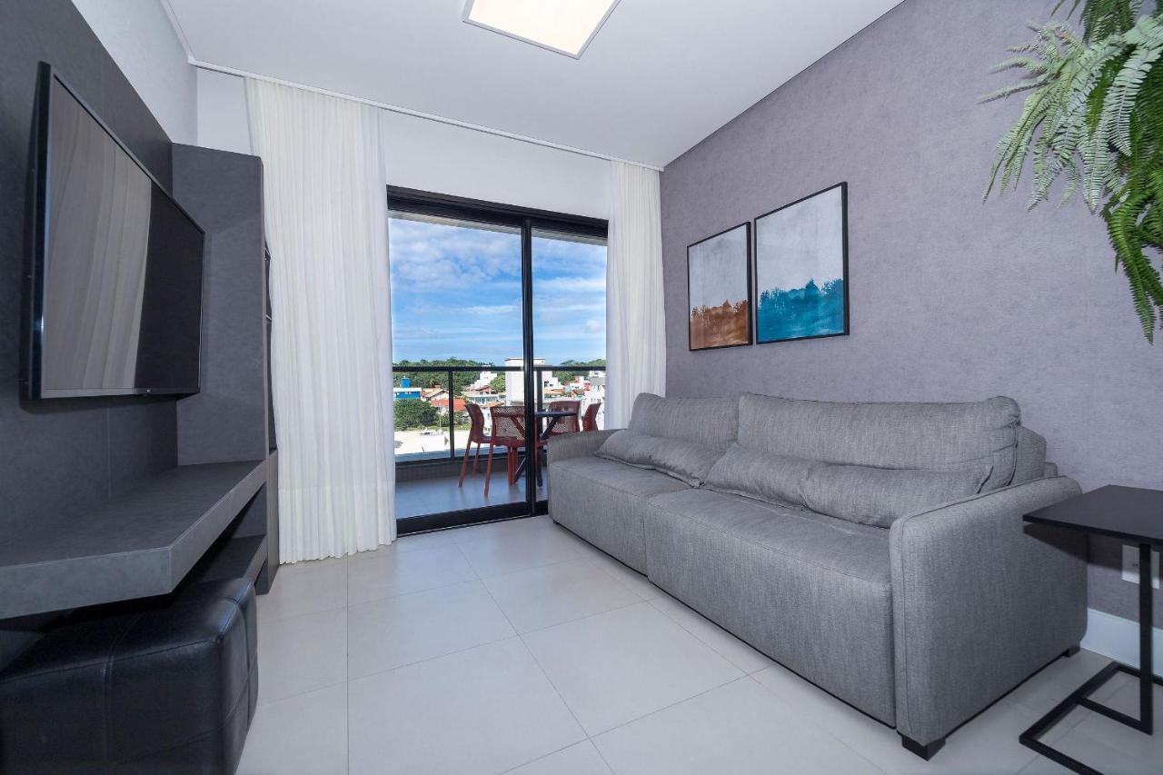 Adra 301 - Apartamento no centro de Bombinhas - Rooftop com piscina e academia - À poucos metros da praia Esterno foto