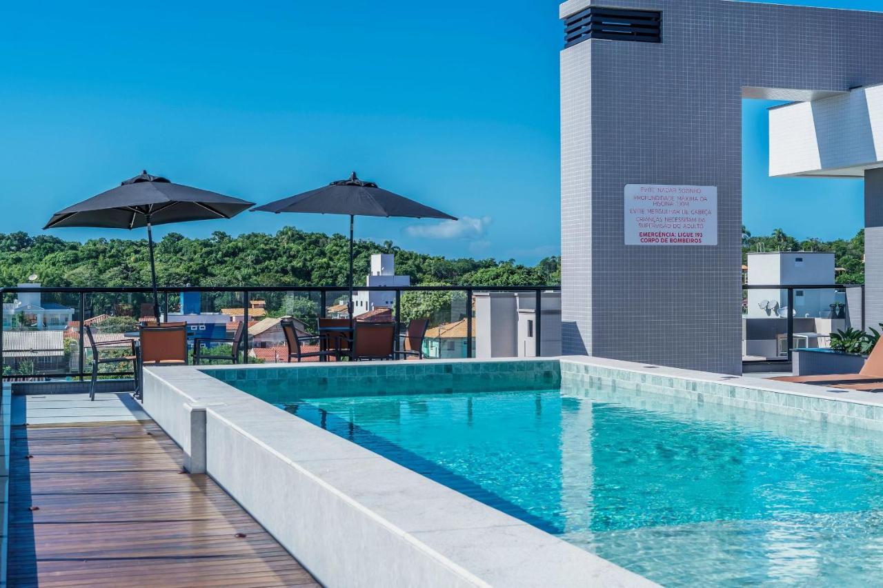 Adra 301 - Apartamento no centro de Bombinhas - Rooftop com piscina e academia - À poucos metros da praia Esterno foto